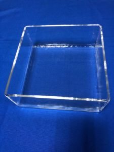 Containers and Tubes (square tubes) made of Quartz Plates 01