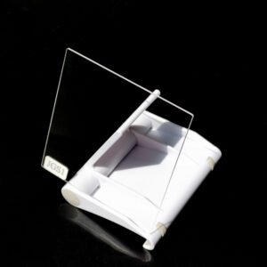 What effect does the purity of quartz glass have on the manufacturing process and application of quartz glass？