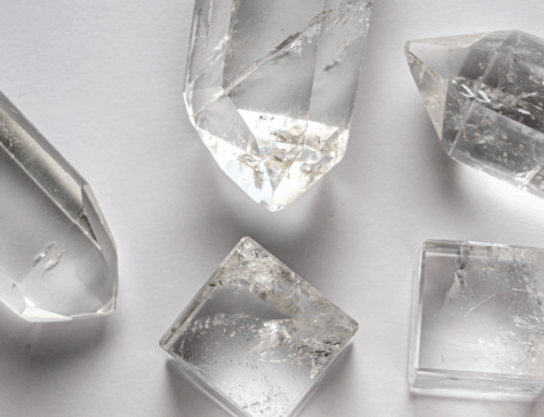 Differences Between Quartz Crystal and Quartz Glass
